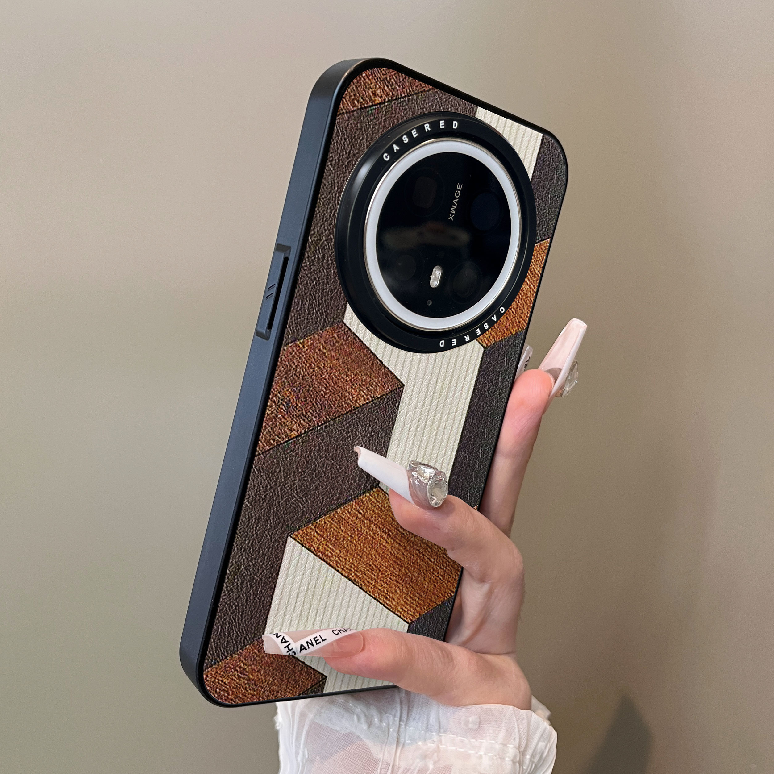 适用于华为mate70proplus手机壳棕白楼梯格刀锋60pro十小羊皮支架40简约新款50e套防摔男女生mate60pro+