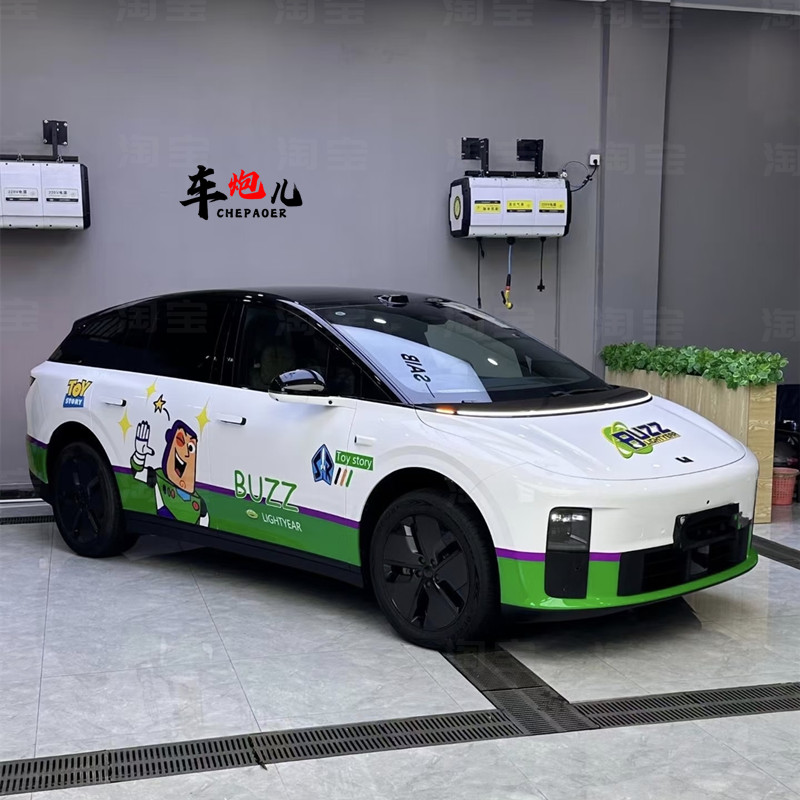 适用理想mega i68定制巴斯光年卡通车贴纸 岚图梦想家高山89拉花