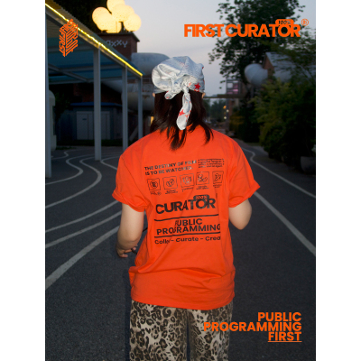 FIRSTCURATOR放映T恤