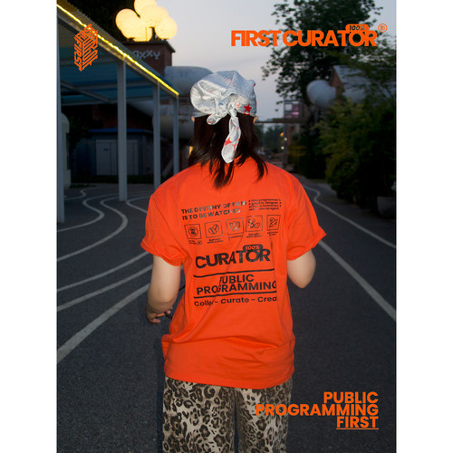 FIRSTCURATOR放映T恤
