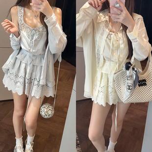 【mimius】游鹿鹿 定位重工绣花水溶蕾丝衬衫+吊带背心+裙裤套装