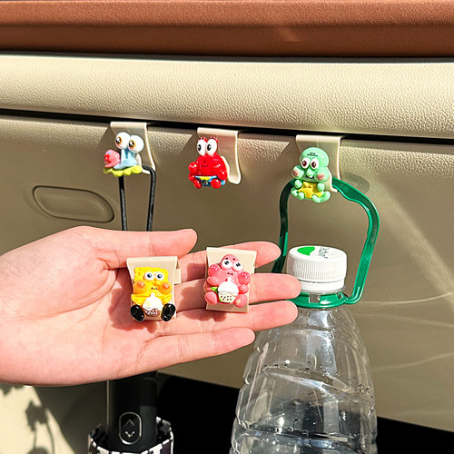 适用吉利星愿车载挂钩