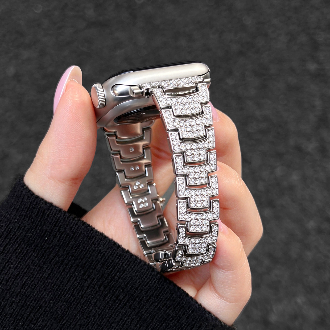 适合iwatchs12手表带applewatchs11苹果智能新品10代女款高颜值搭配9高级感小众系列手链款8女生se3金属腕带