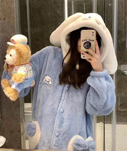 网红爆款宽松可爱睡袍女士珊瑚绒保暖连帽长款睡裙冬天家居服套装