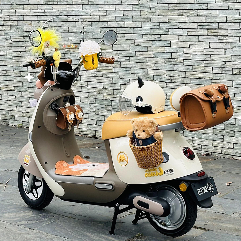 2024电动车装饰瓶摩托黄色