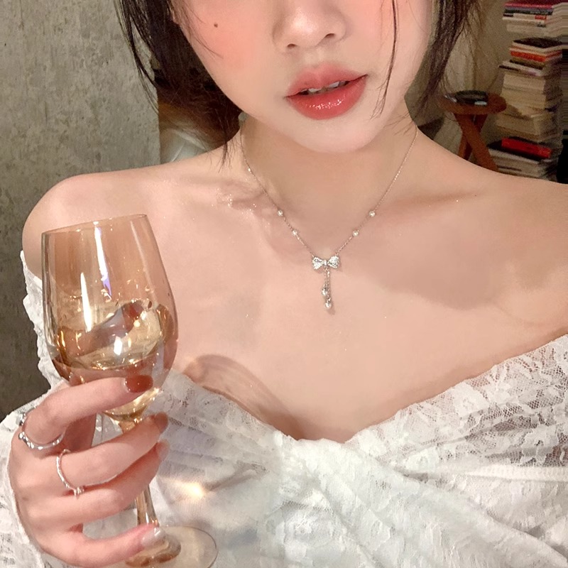 蝴蝶结珍珠吊坠项链女小