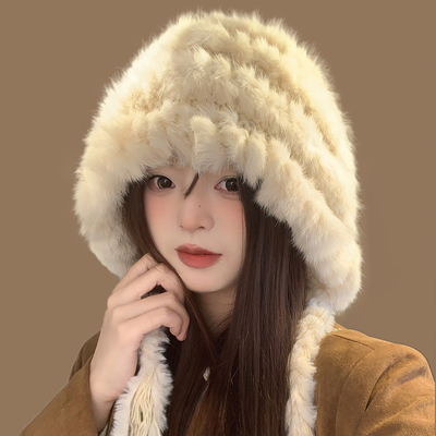 白色流苏兔毛针织毛绒帽