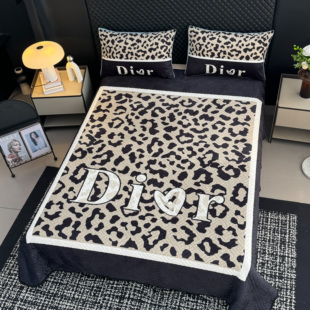 床盖三件套牛奶绒2025新款轻奢高级感四季通用双面单件豹纹大尺寸