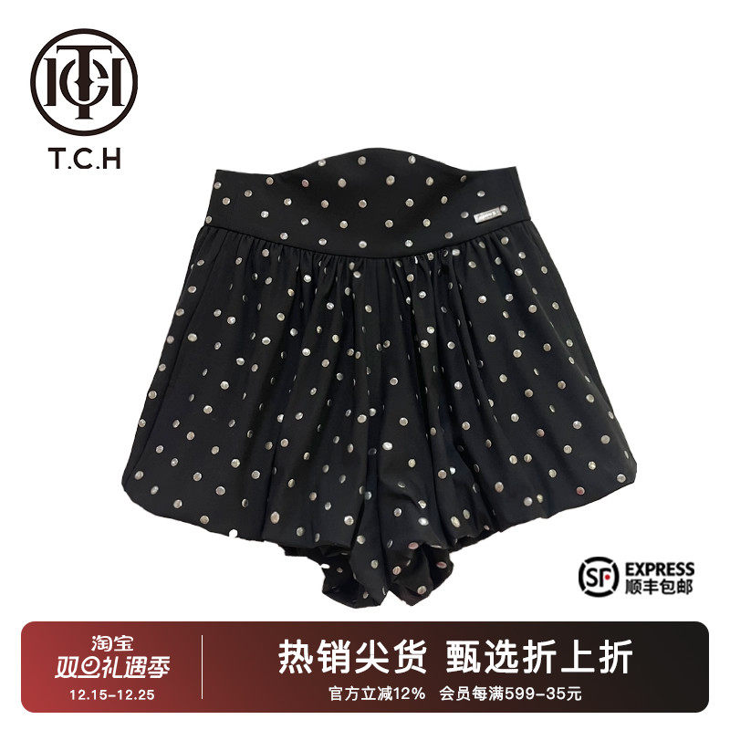 时尚重工铁片钻设计显瘦短裤