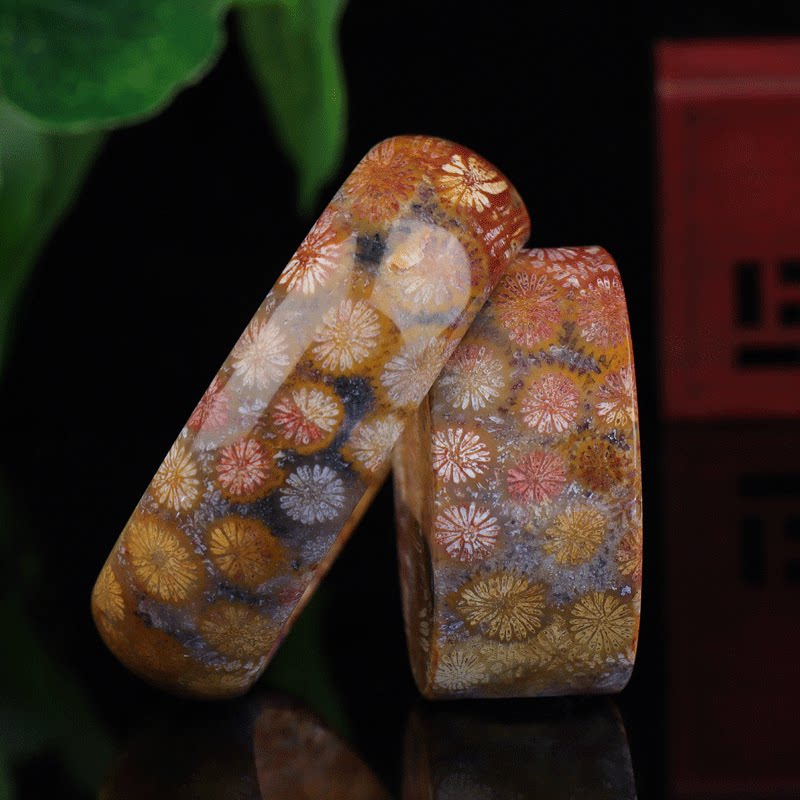 皇后珊瑚玉手镯天然原矿冰料菊花玉精品果冻水料大彩花手牌吊坠