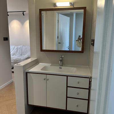 双拼色橡木浴室柜组合