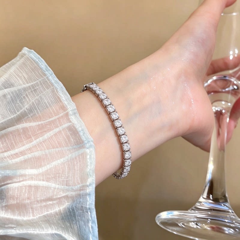 锆石网球手链女新款简约满钻手串轻奢小众高级感百搭首饰品礼物