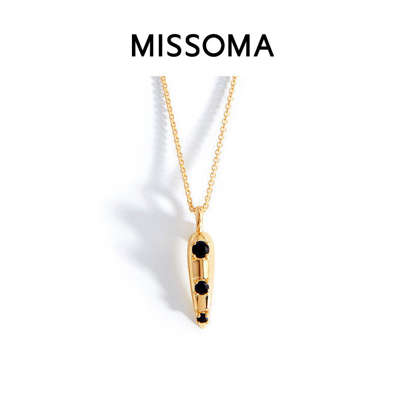 Missoma小号黑玛瑙吊坠项链情侣设计感18K镀金锁骨链虎年礼物