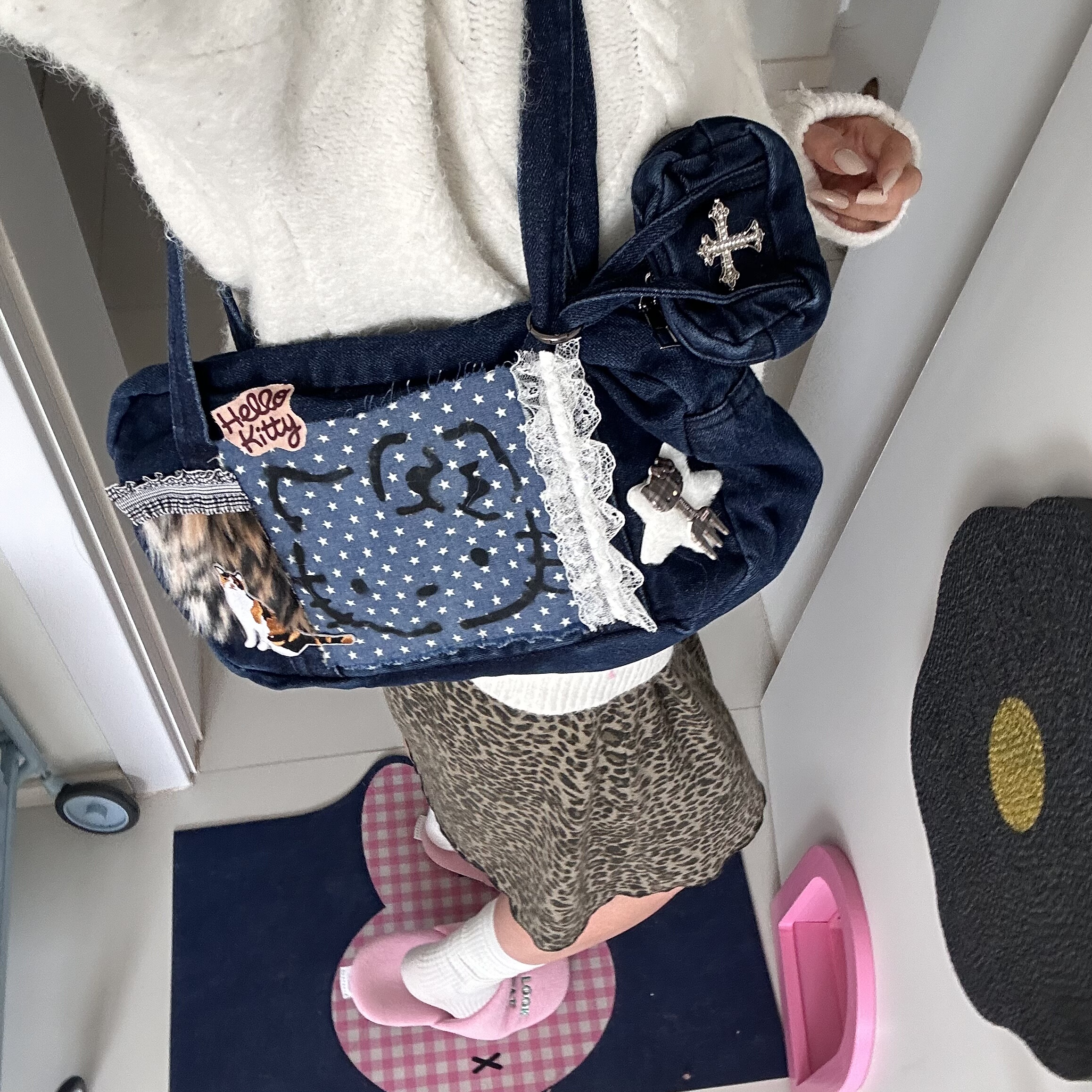 黑樱酱自制复古小猫贴布做旧感水洗牛仔复vintage文艺休闲单肩包