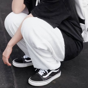 Old 权志龙同款 Skool 男女同款 Black黑白板鞋 万斯