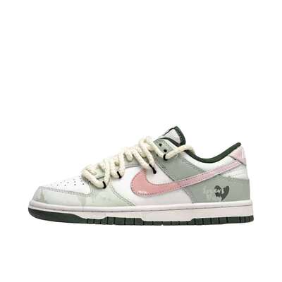 【定制球鞋】 Nike Dunk 板鞋  粉绿春意 DD1391-101