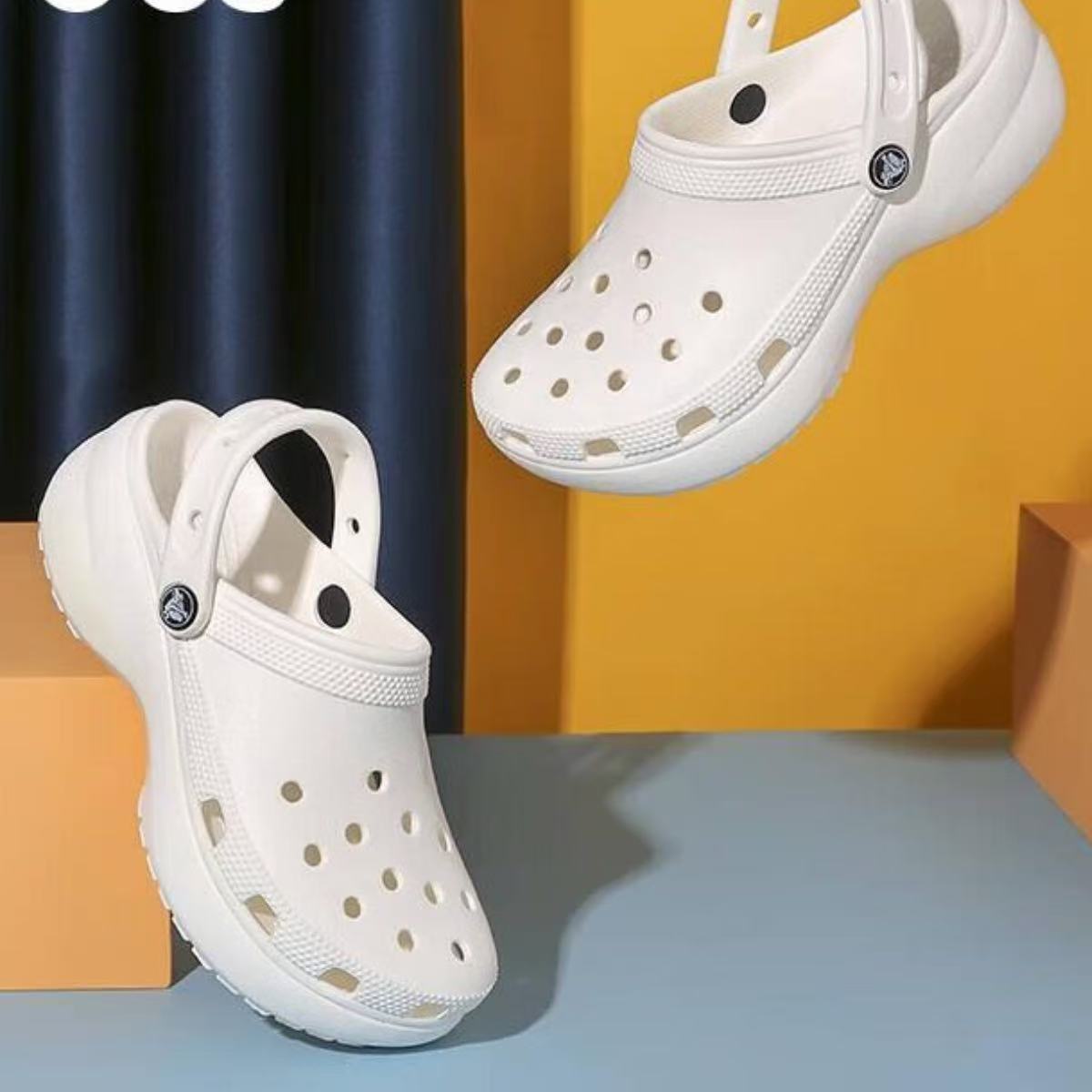 Crocs Classic Clog 经典卡洛驰运动沙滩 洞洞鞋 雪白