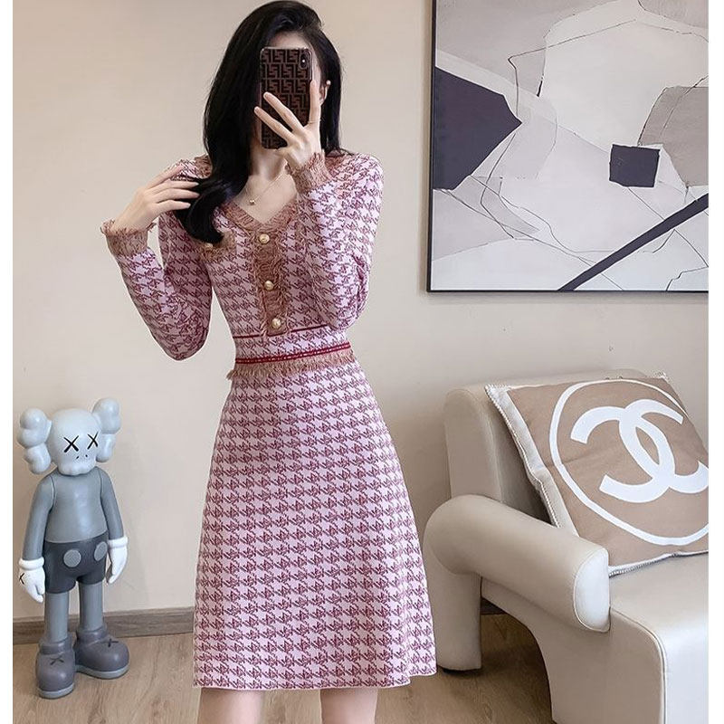 高级小香风针织连衣裙女2023秋冬新款气质减龄收腰显瘦长袖粉色裙,女装/女士精品,连衣裙,淘宝优惠券,粉丝福利购,淘宝优惠卷