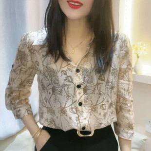 新款 女士2024春装 宽松显瘦洋气减龄百搭上衣 翻领印花衬衫 复古时尚