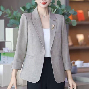 小西服女士洋气百搭宽松显瘦西装 2025秋季 气质妈妈装 时尚 外套 新款