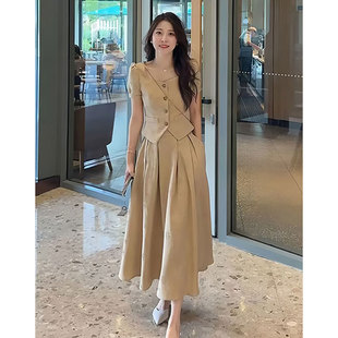 韩版洋气短袖上衣套装裙女2025夏季新款气质减龄显瘦半身裙两件套