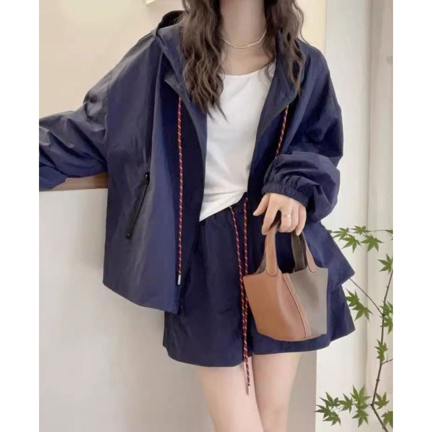 2025夏季新款防晒外套宽松休闲连帽运动服短裤套装女薄款两件套潮