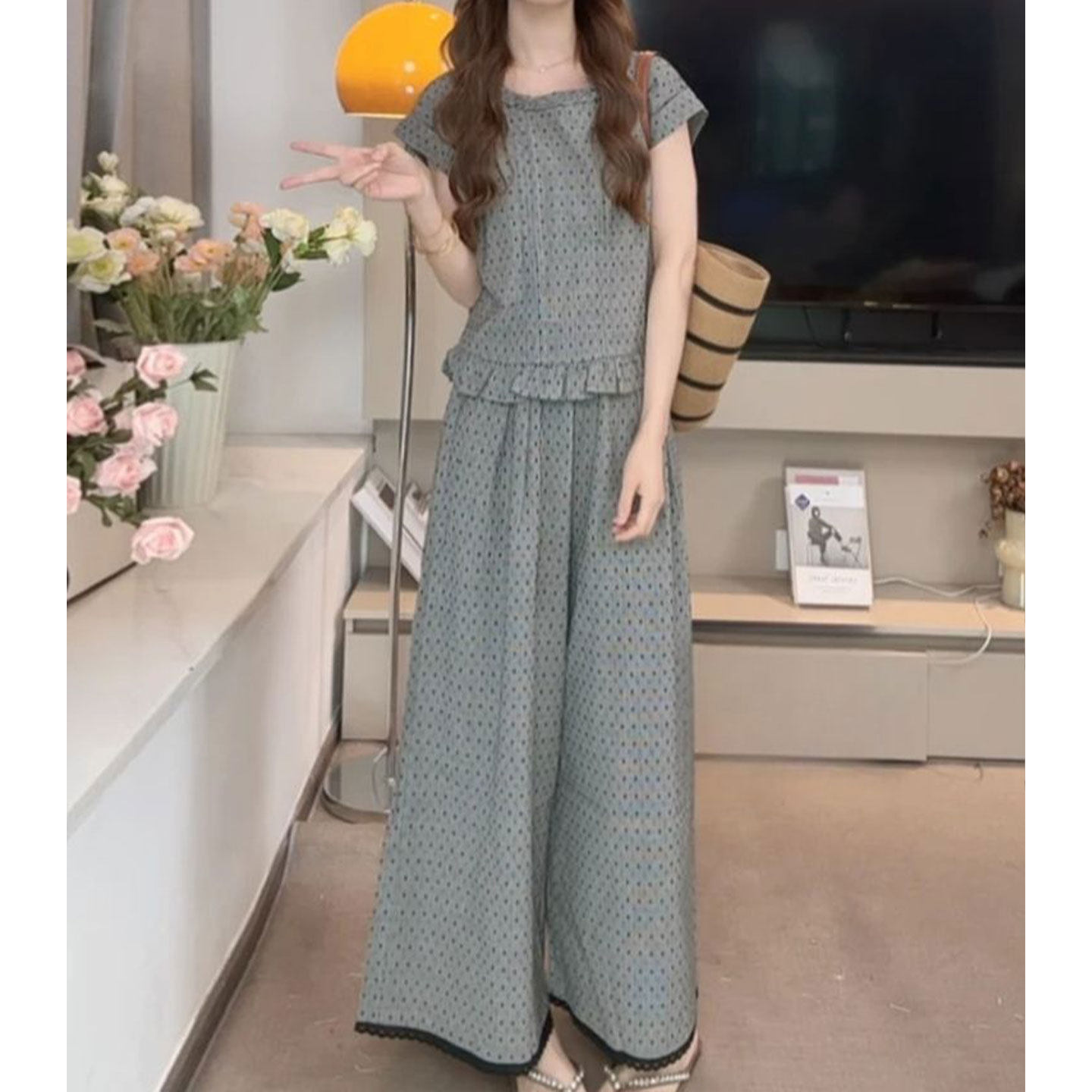 韩版减龄木耳边波点套装女2025夏季新款宽松短袖上衣阔腿裤两件套