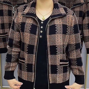 带兜格子拉链短外套女2023秋季新款时尚中老年妈妈装宽松大码上衣