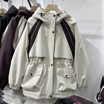 百搭宽松拼色冲锋衣外套连帽女装