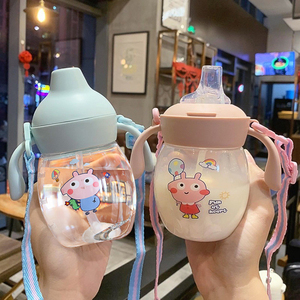 宝宝鸭嘴学饮杯婴幼儿喝水防呛带手柄新生儿训练杯子儿童吸管杯