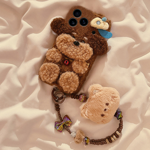 棕色小狗适用苹果17pro手机壳华为pura80毛茸茸opporeno14毛绒绒vivox200冬季 mate70荣耀400立体三星s25卡通p