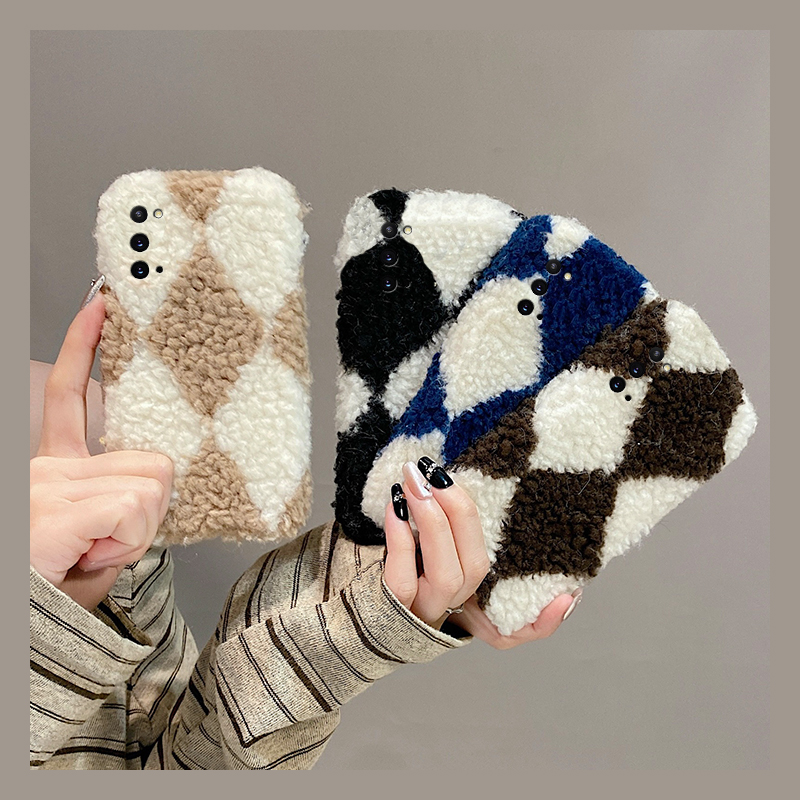 手机壳秋冬毛绒ins风拼接撞色方块泰迪绒