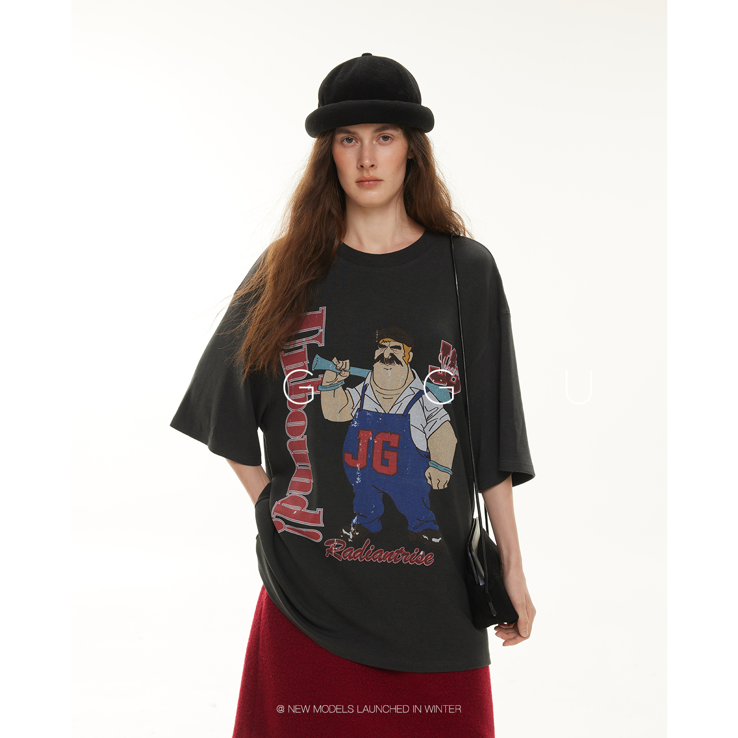 晶咕黑标JGGU【泽西时报】美式复古印花宽松绒感大版休闲T恤女冬