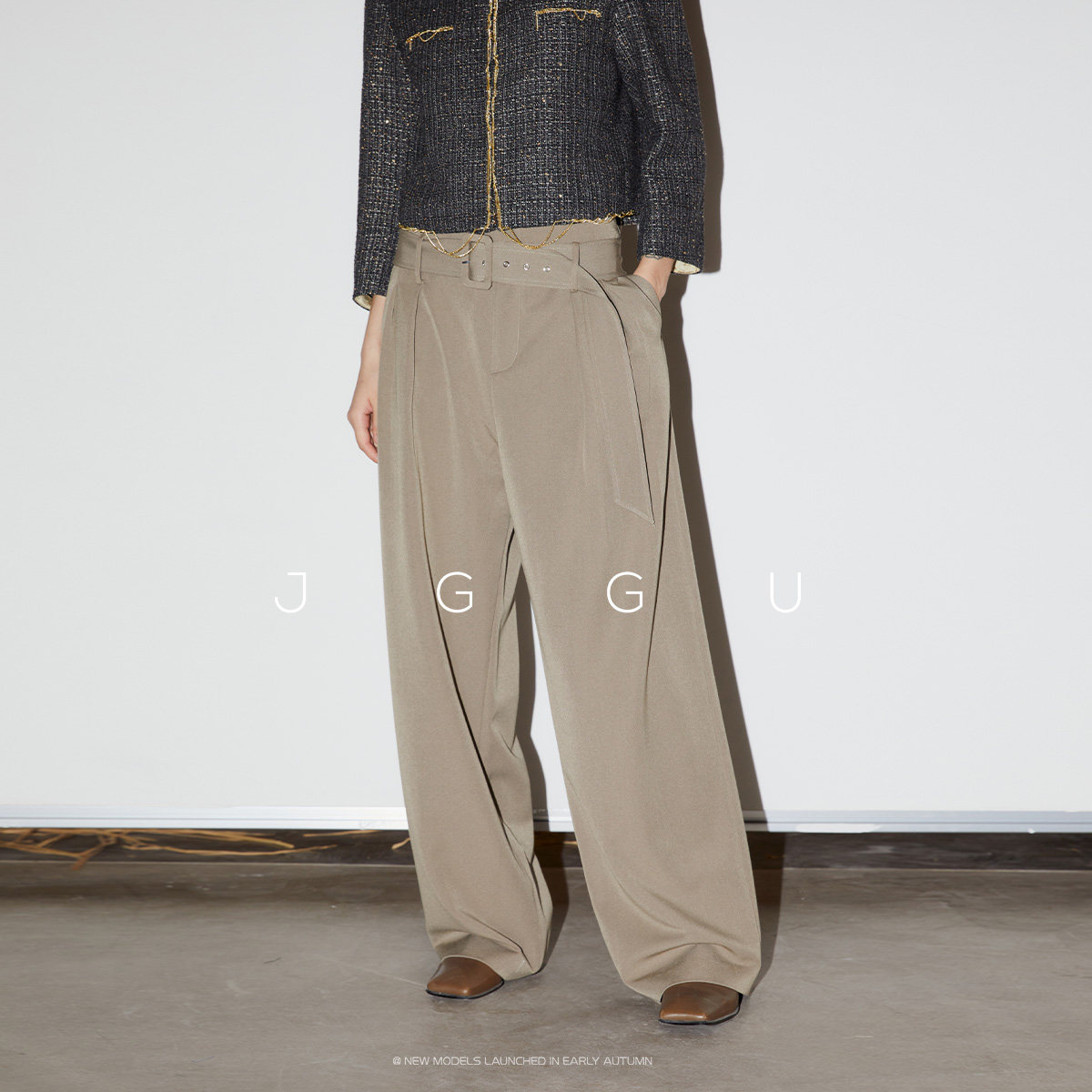 晶咕黑标JGGU全尺码系列秋季时尚宽松舒干练遮胯腰带高腰阔腿裤,女装/女士精品,大码裤装,淘宝优惠券,粉丝福利购,淘宝优惠卷