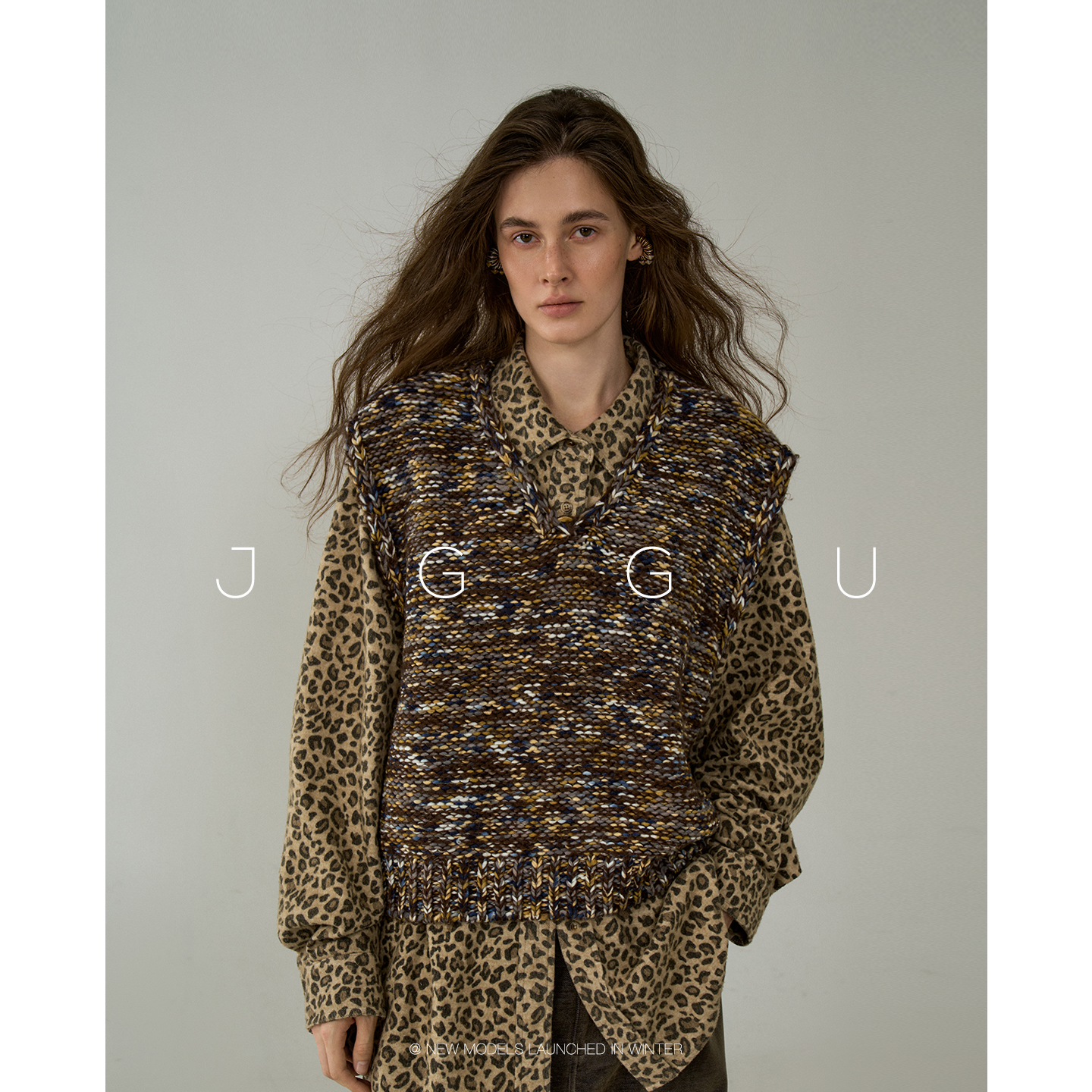 晶咕黑标JGGU【浮士德】V领粗针花纱针织马甲女复古叠穿针织上衣