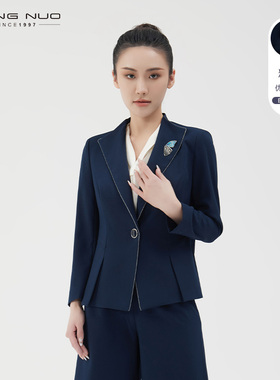 靓诺女士蓝色燕领收腰压褶上衣春秋外套翘肩包边层次感LS20154A