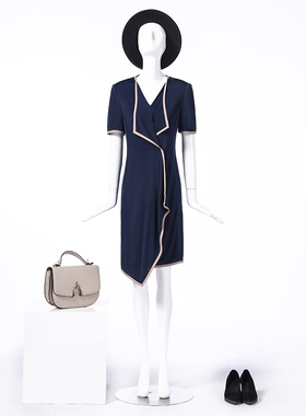 LIANGNUO靓诺蓝色针织荡片连衣裙LQ14424A