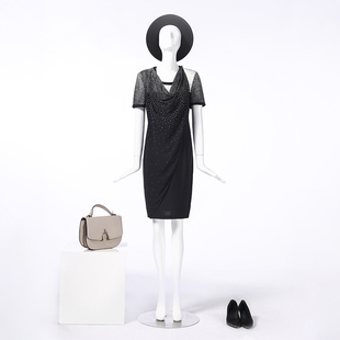 靓诺黑白点定位花荡片半袖连衣裙LL15250A