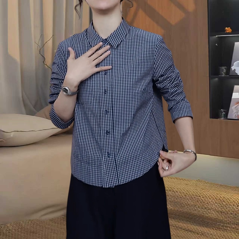 大码通勤时尚复古格子长袖衬衫女秋冬气质显瘦单排扣翻领衬衣上衣