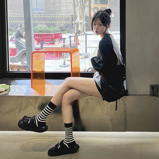ilookwazi春夏外穿搭配鲨鱼裤 条纹中筒袜子棉日韩百搭黑白长筒袜