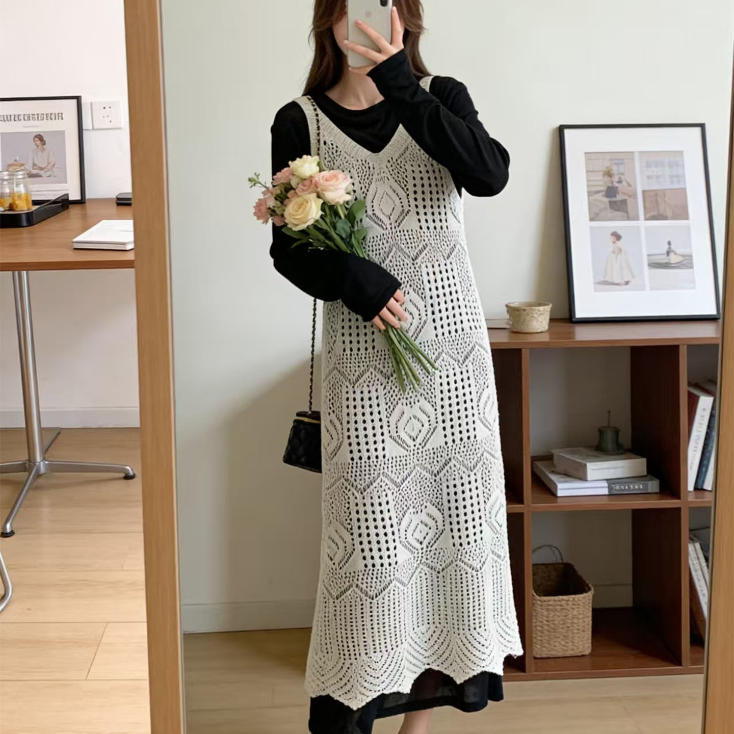 法式叠穿钩花镂空开叉针织连衣裙女夏新款显瘦松弛感吊带罩衫长裙