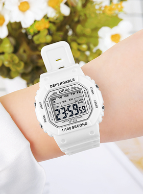 明星同款手表女款2025新款初高中学生防水防摔小方块白色女生电子