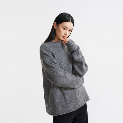 山羊绒卷边领复古绞花毛衣