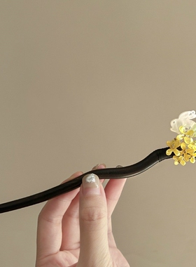 玉兔折桂古风发簪桂花兔