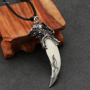 仿真狗牙吊坠宝宝狼狗牙齿挂件饰品儿童男女孩手链婴幼儿个性项链