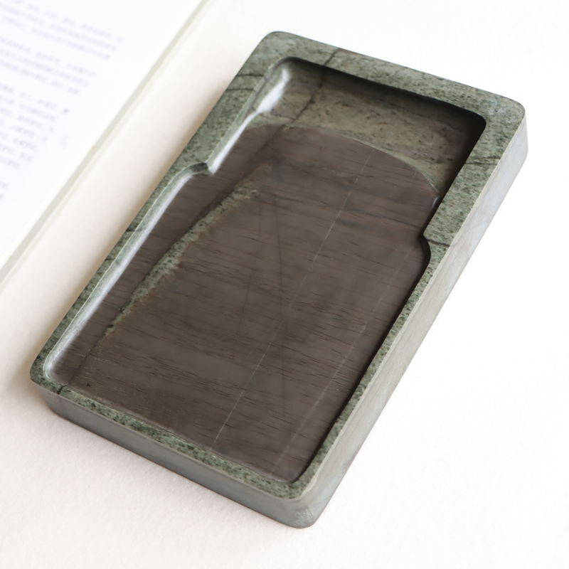 龙尾歙砚四大名坑金星坑龟甲豆瓣青纹龟甲砚堂血丝纹理此砚对用墨要求比较高不适合重胶徽墨匹配