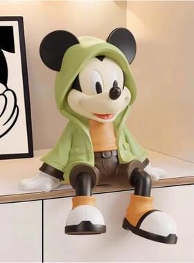 风衣米奇坐姿摆件客厅电视柜装饰入户玄关酒柜高级感小众模型轻奢