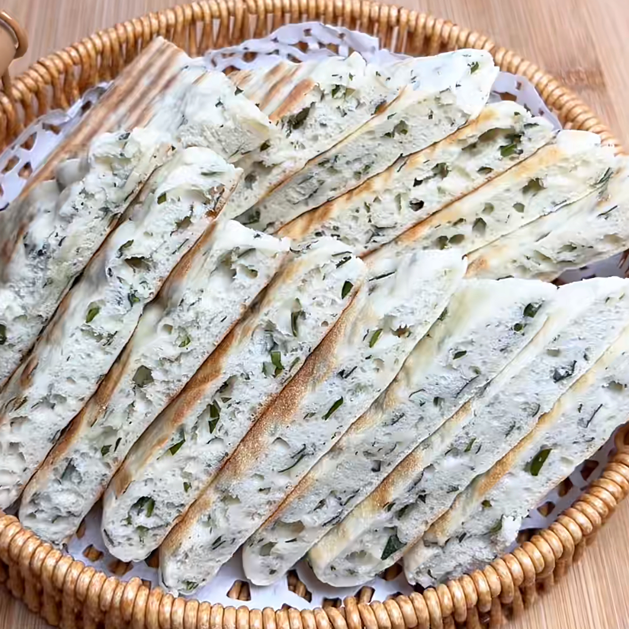 【手工制作】椒叶锅盔营养手抓饼学生营养早餐半成品蒸煮加热即食