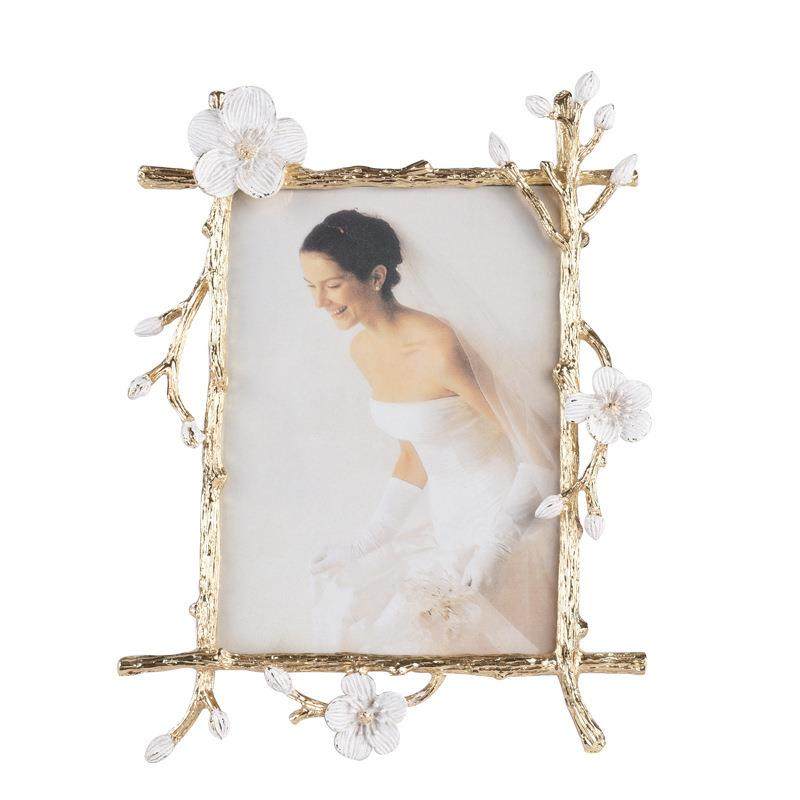 新款创意奢华相框金色金属相框6寸7寸相框软装摆件样板房饰品,办公设备/耗材/相关服务,广告板材,淘宝优惠券,粉丝福利购,淘宝优惠卷