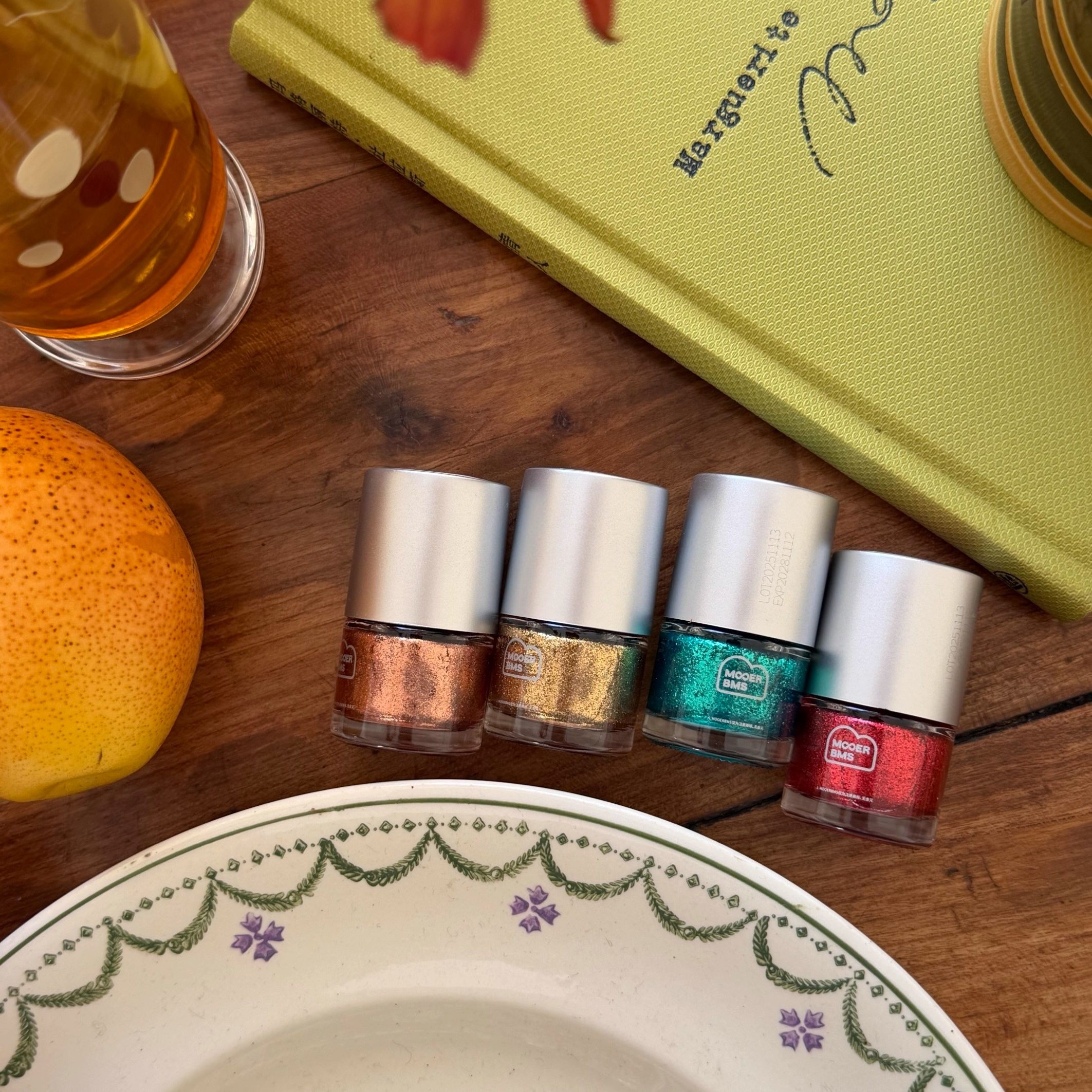 MOOERBMS墨尔色彩圣诞限定光粒幻境晕染液圣诞色美甲素材星星亮片